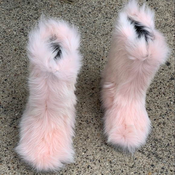 Soft Pink Real Fur Boots - Picture 1 of 5